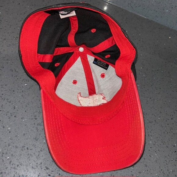 NFL Team Apparel Headwear Hat NFL Tampa Bay Buccaneers Youth Cap One Size OSFM - Picture 5 of 7